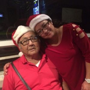 Meet your Posher, Lory